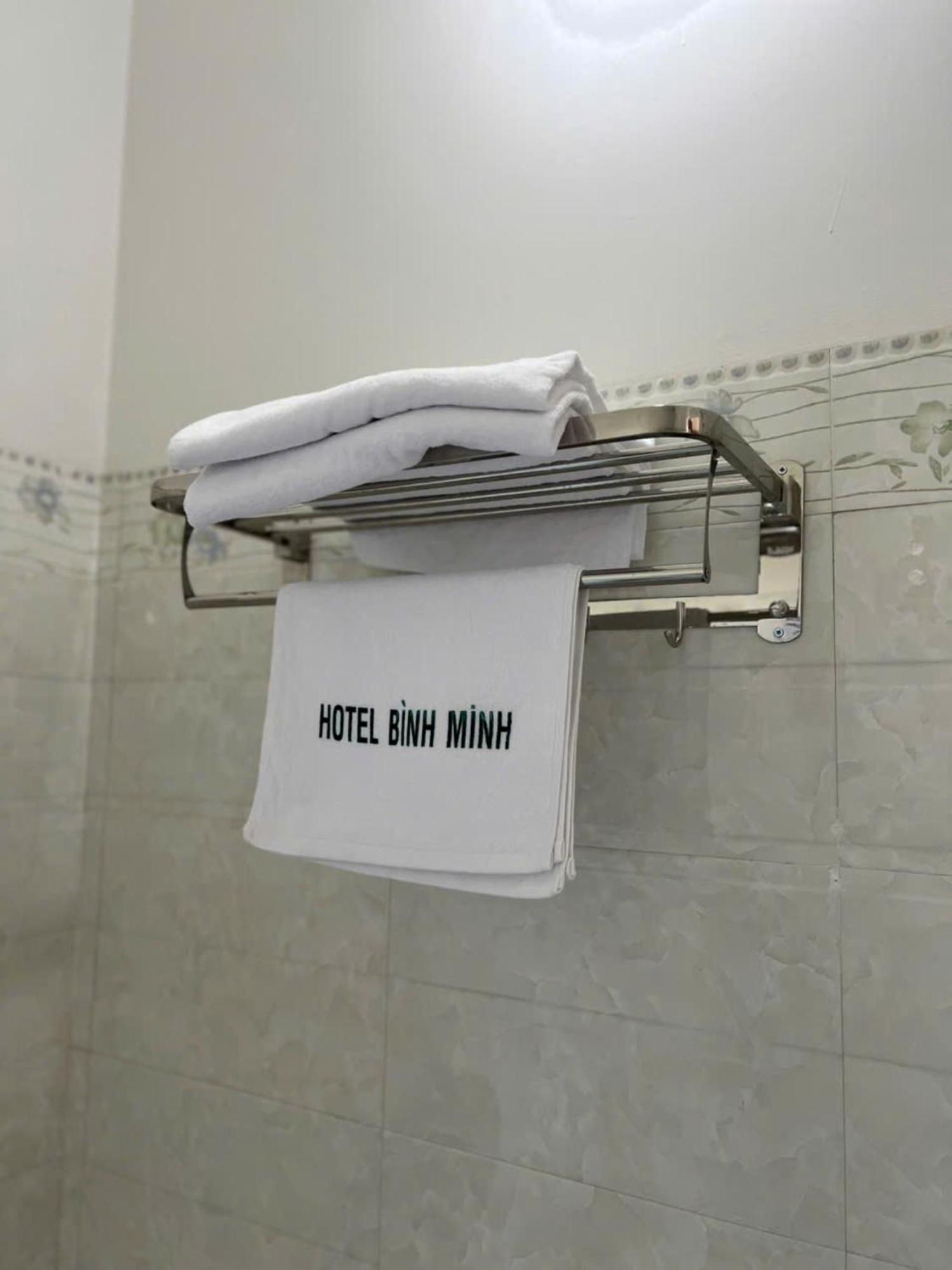 Binh Minh Hotel Pleiku Esterno foto